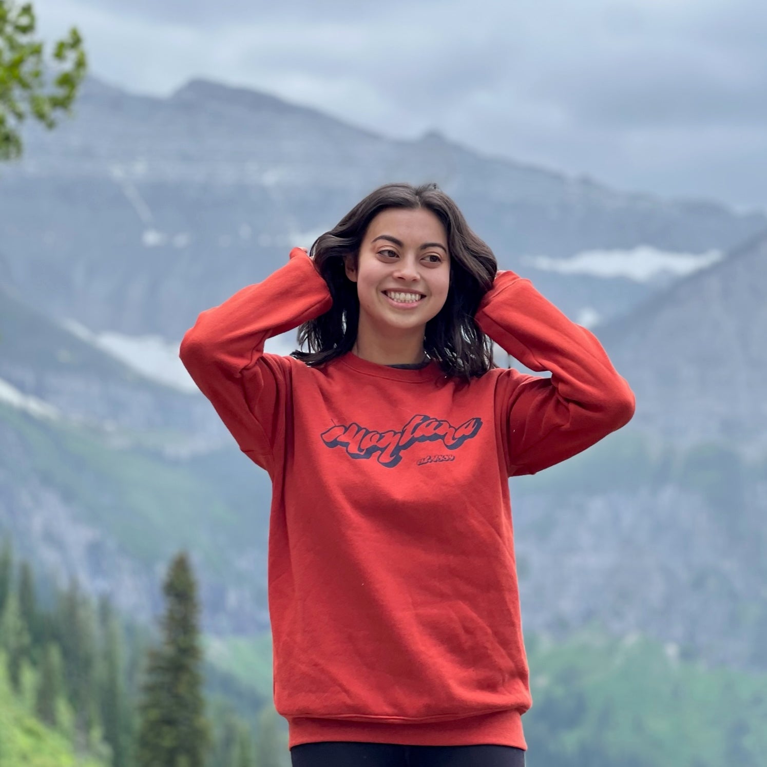 Retro crewnecks hotsell